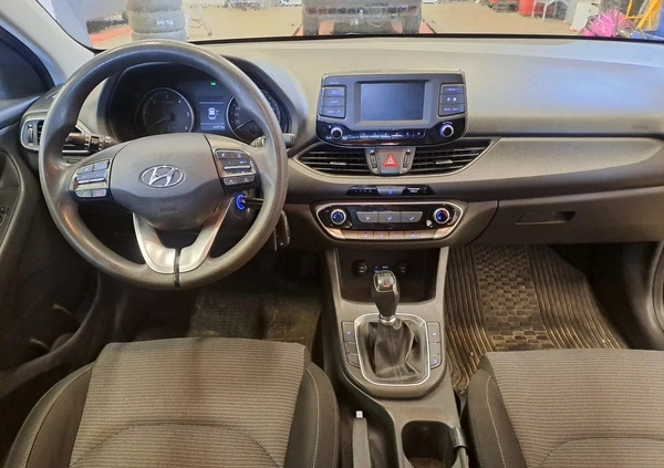 Hyundai I30 cena 45990 przebieg: 166000, rok produkcji 2018 z Człuchów małe 46